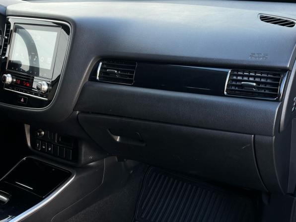 Mitsubishi Outlander III Рестайлинг 3 с пробегом 2021 года, цена 2 090 000 рублей, 149612 км, внедорожник, Автокод Объявления