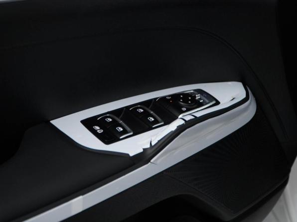 Kia K5 III Рестайлинг с пробегом 2026 года, цена 4 699 077 рублей, 10 км, седан, Автокод Объявления