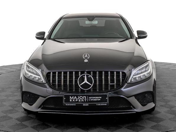 Mercedes-Benz C-Класс IV (W205) Рестайлинг с пробегом 2019 года, цена 2 766 000 рублей, 92328 км, седан, Автокод Объявления
