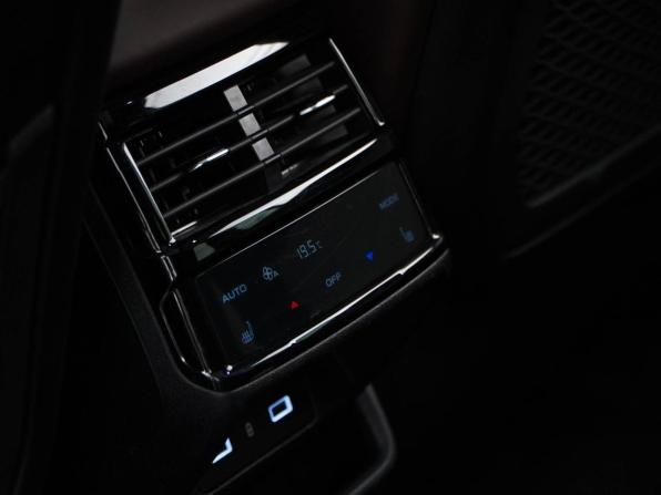 Geely Monjaro I с пробегом 2023 года, цена 3 187 444 рубля, 50668 км, внедорожник, Автокод Объявления