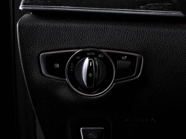 Mercedes-Benz E-Класс V (W213 S213 C238) с пробегом 2018 года, цена 2 739 000 рублей, 179252 км, седан, Автокод Объявления