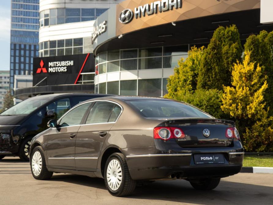 Volkswagen Passat B6 Москва  - изображение 5
