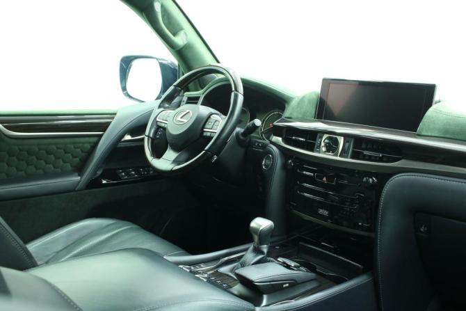 Lexus LX III Рестайлинг 2 с пробегом 2015 года, цена 8 240 000 рублей, 108571 км, внедорожник, Автокод Объявления