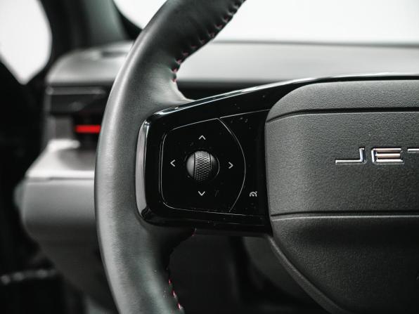 JETOUR DASHING I с пробегом 2024 года, цена 2 129 000 рублей, 10878 км, внедорожник, Автокод Объявления