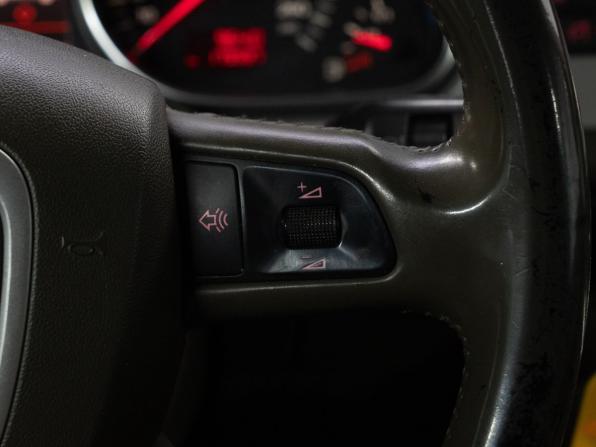 Audi Q7 I (4L) с пробегом 2008 года, цена 1 199 000 рублей, 179993 км, внедорожник, Автокод Объявления