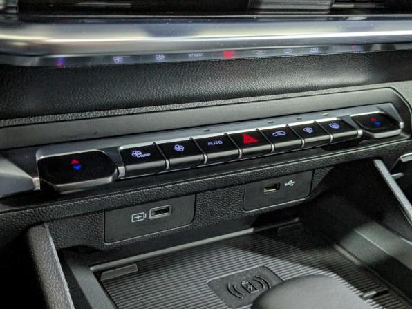 Geely Okavango I Рестайлинг с пробегом 2024 года, цена 2 800 000 рублей, 32143 км, внедорожник, Автокод Объявления