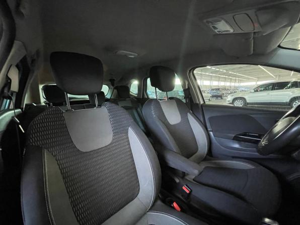 Renault Kaptur I с пробегом 2016 года, цена 1 450 000 рублей, 139016 км, внедорожник, Автокод Объявления