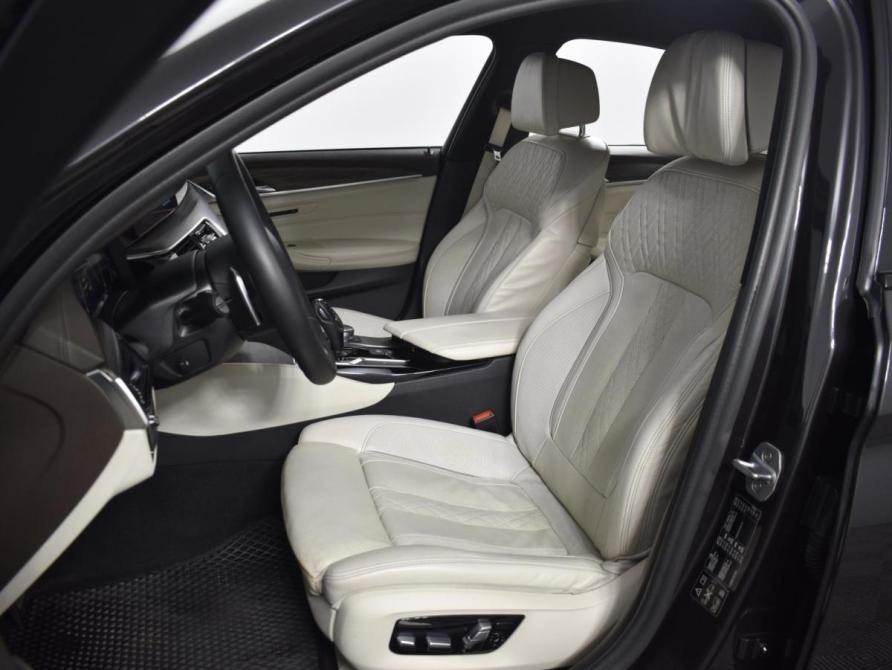 BMW 5 серии VII (G30/G31/G38) Казань  - изображение 16