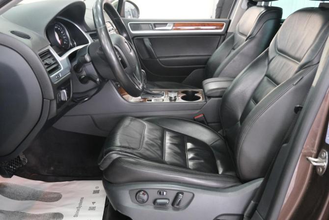 Volkswagen Touareg II с пробегом 2013 года, цена 1 949 000 рублей, 275000 км, внедорожник, Автокод Объявления
