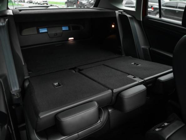 Volkswagen Tiguan II с пробегом 2018 года, цена 2 399 000 рублей, 94813 км, внедорожник, Автокод Объявления