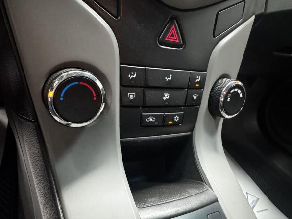 Chevrolet Cruze I с пробегом 2011 года, цена 700 000 рублей, 197304 км, седан, Автокод Объявления