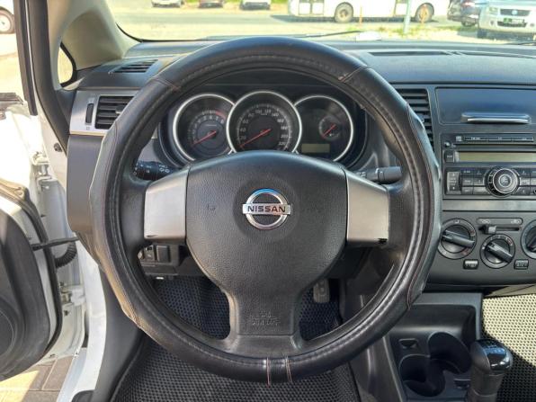 Nissan Tiida I Рестайлинг с пробегом 2011 года, цена 370 000 рублей, 352282 км, седан, Автокод Объявления