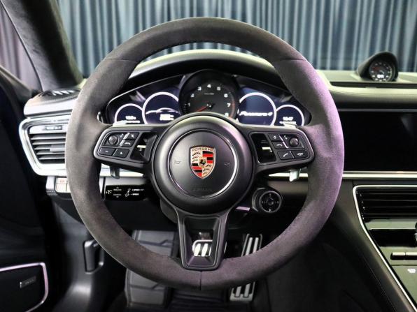 Porsche Panamera II с пробегом 2019 года, цена 9 990 000 рублей, 31680 км, лифтбек, Автокод Объявления