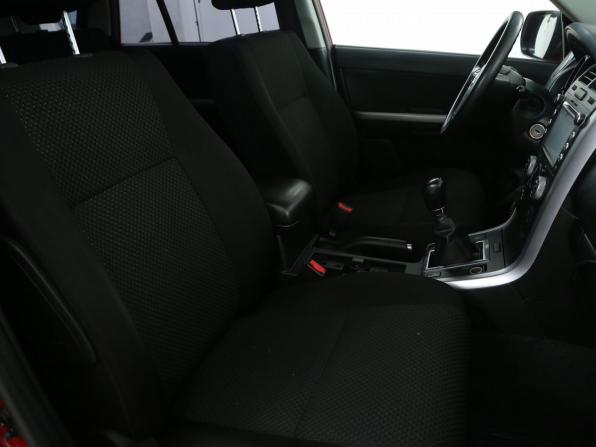 Suzuki Grand Vitara II Рестайлинг с пробегом 2010 года, цена 856 000 рублей, 176000 км, внедорожник, Автокод Объявления