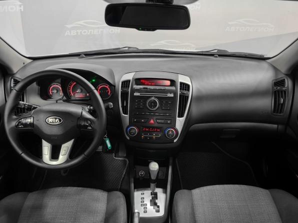 Kia Ceed I Рестайлинг с пробегом 2011 года, цена 770 000 рублей, 244800 км, хэтчбек, Автокод Объявления
