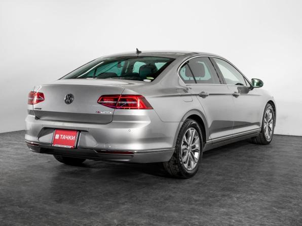 Volkswagen Passat B8 с пробегом 2015 года, цена 1 349 500 рублей, 147629 км, седан, Автокод Объявления