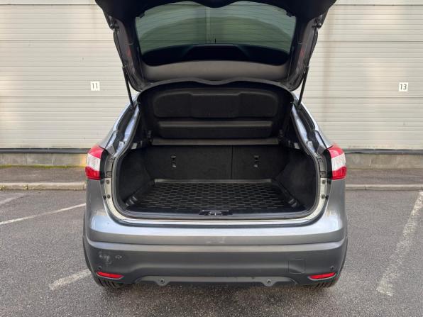 Nissan Qashqai II с пробегом 2016 года, цена 1 369 000 рублей, 122406 км, внедорожник, Автокод Объявления