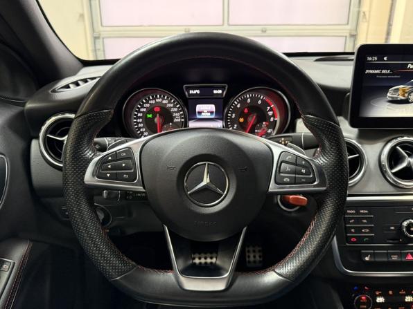 Mercedes-Benz GLA I (X156) с пробегом 2017 года, цена 2 360 000 рублей, 79122 км, внедорожник, Автокод Объявления