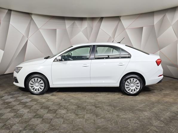 Skoda Rapid II с пробегом 2021 года, цена 1 720 000 рублей, 66153 км, лифтбек, Автокод Объявления