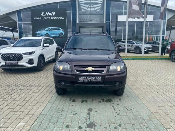 Chevrolet Niva I Рестайлинг с пробегом 2018 года, цена 875 000 рублей, 87000 км, внедорожник, Автокод Объявления