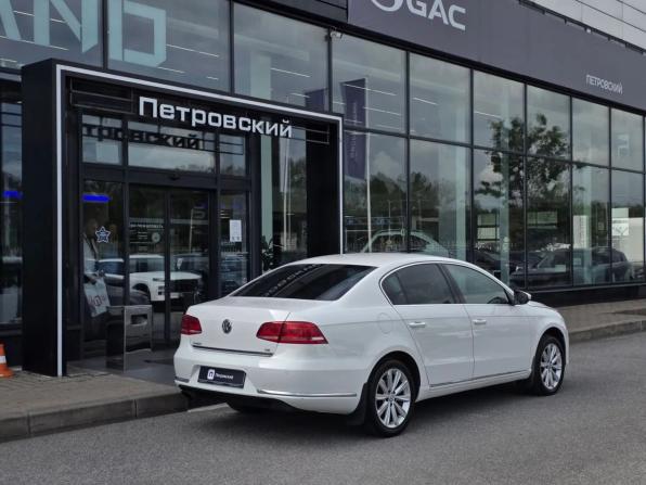 Volkswagen Passat B7 с пробегом 2012 года, цена 930 000 рублей, 243003 км, седан, Автокод Объявления