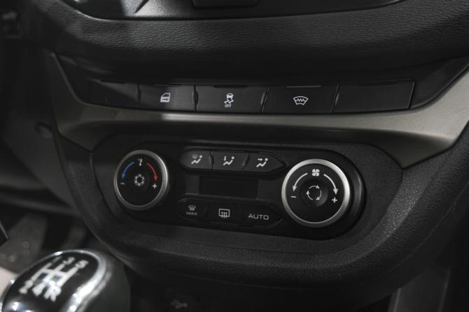 Lada (ВАЗ) Vesta I с пробегом 2019 года, цена 1 049 000 рублей, 127000 км, универсал, Автокод Объявления