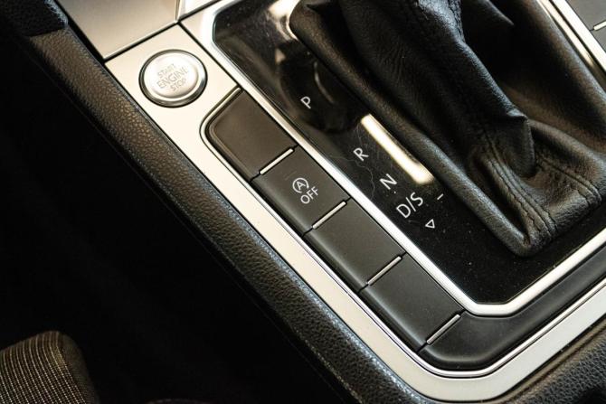 Volkswagen Passat B8 с пробегом 2016 года, цена 1 549 000 рублей, 191230 км, седан, Автокод Объявления