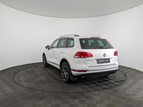 Volkswagen Touareg II Рестайлинг с пробегом 2016 года, цена 2 900 000 рублей, 147407 км, внедорожник, Автокод Объявления