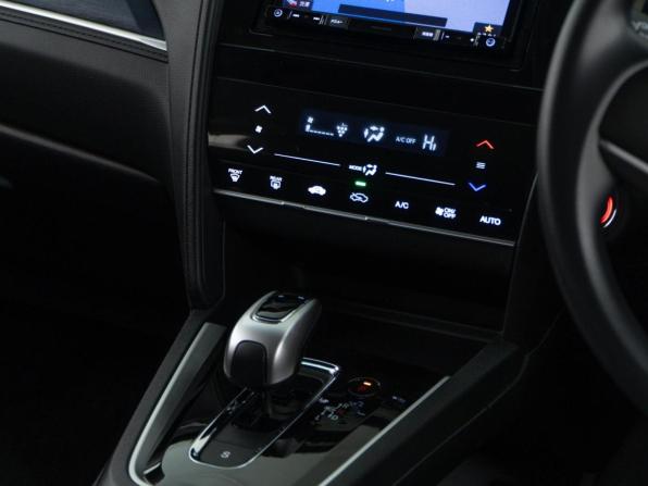 Honda Shuttle II с пробегом 2018 года, цена 1 545 055 рублей, 132296 км, универсал, Автокод Объявления