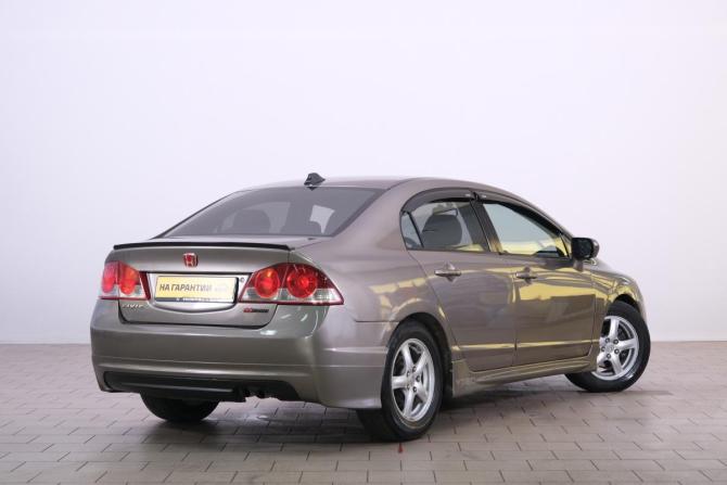 Honda Civic VIII с пробегом 2007 года, цена 699 000 рублей, 351000 км, седан, Автокод Объявления