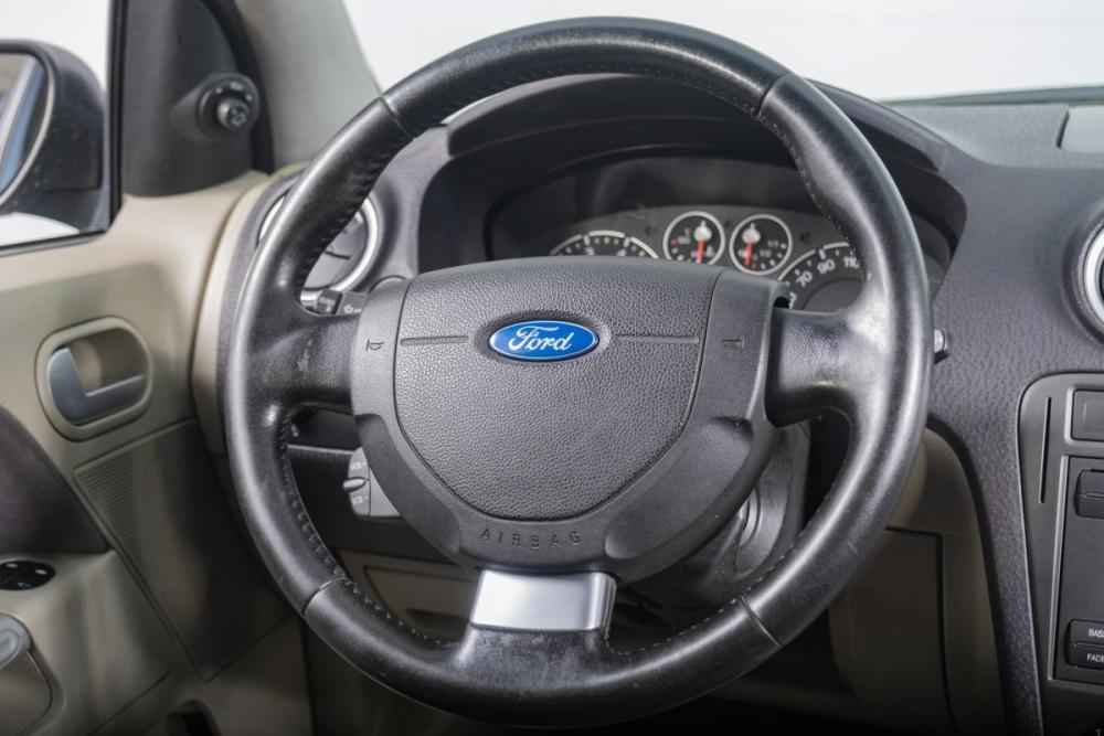 Ford Fusion I Рестайлинг Томск  - изображение 14