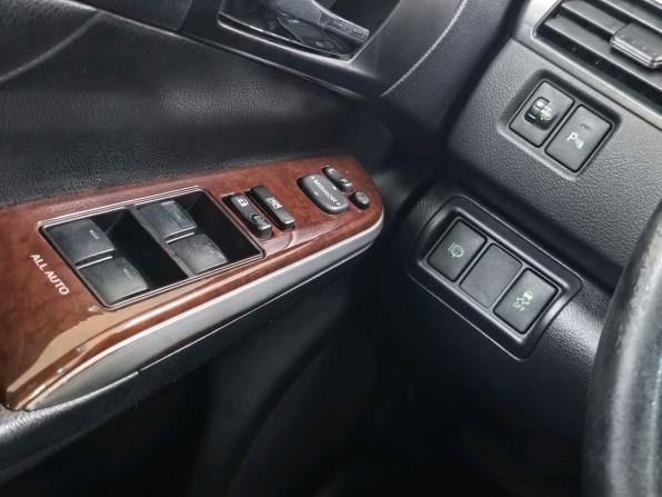 Toyota Camry VII (XV50) с пробегом 2012 года, цена 1 370 000 рублей, 242762 км, седан, Автокод Объявления