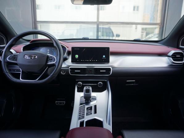 Geely Coolray I с пробегом 2021 года, цена 1 700 000 рублей, 55000 км, внедорожник, Автокод Объявления