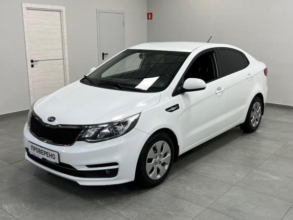 Kia Rio III Рестайлинг с пробегом 2015 года, цена 999 000 рублей, 190000 км, седан, Автокод Объявления