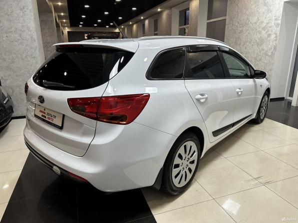 Kia Ceed II с пробегом 2013 года, цена 1 395 000 рублей, 75953 км, универсал, Автокод Объявления