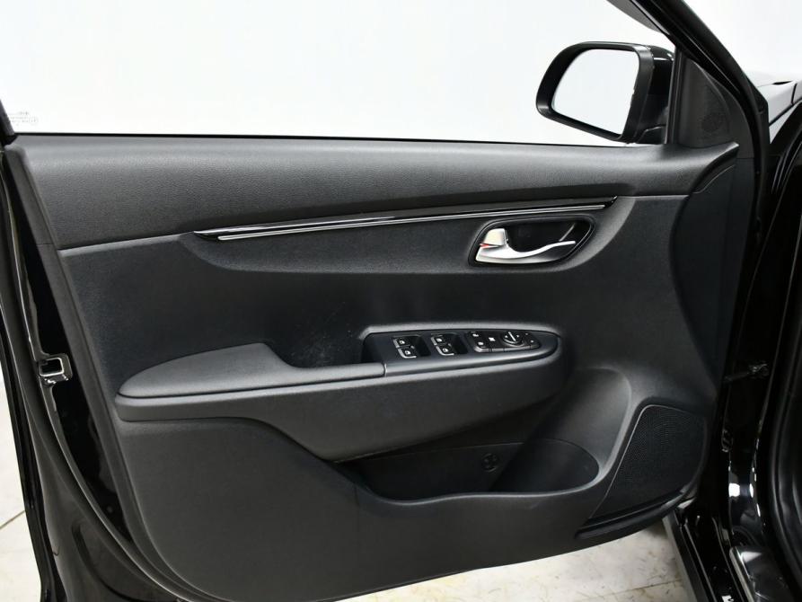 Kia Rio IV Новосибирск  - изображение 9