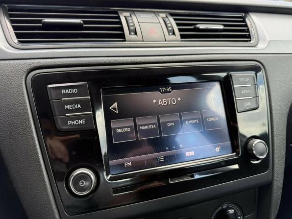 Skoda Rapid I Рестайлинг с пробегом 2019 года, цена 1 158 655 рублей, 116636 км, лифтбек, Автокод Объявления