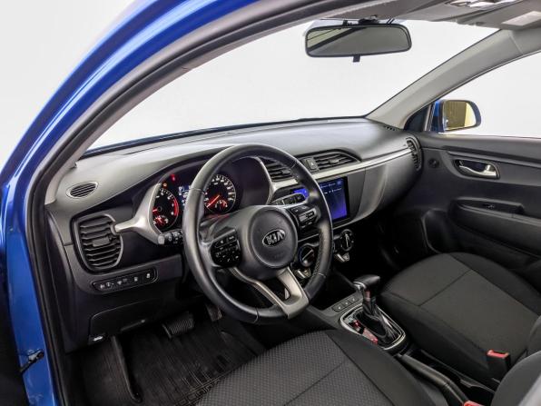 Kia Rio IV Рестайлинг с пробегом 2021 года, цена 1 860 000 рублей, 27861 км, хэтчбек, Автокод Объявления