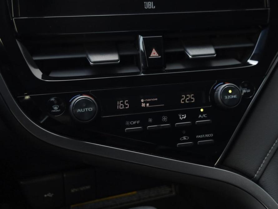 Toyota Camry VIII (XV70) Рестайлинг Санкт-Петербург  - изображение 24