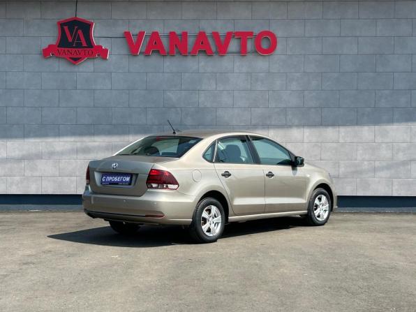 Volkswagen Polo V Рестайлинг с пробегом 2019 года, цена 1 275 000 рублей, 89135 км, седан, Автокод Объявления