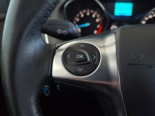 Ford Focus III с пробегом 2013 года, цена 947 000 рублей, 99000 км, хэтчбек, Автокод Объявления