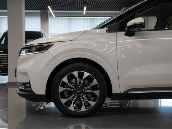Kia Carnival IV с пробегом 2022 года, цена 4 090 000 рублей, 77914 км, минивэн, Автокод Объявления