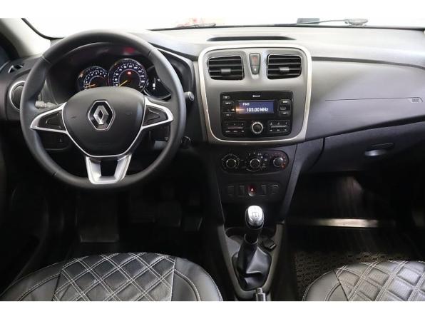 Renault Logan II Рестайлинг с пробегом 2021 года, цена 1 249 000 рублей, 44844 км, седан, Автокод Объявления