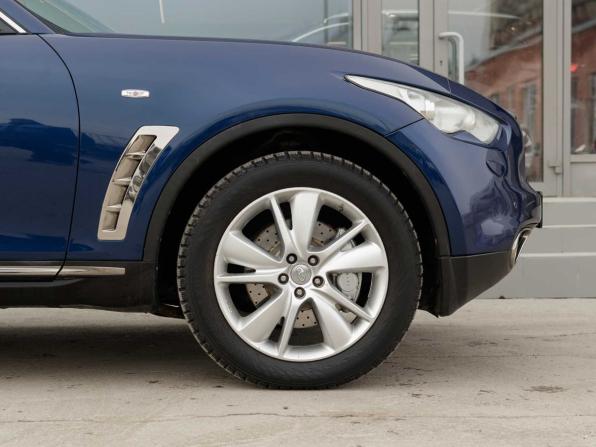Infiniti FX II (S51) Рестайлинг с пробегом 2012 года, цена 1 565 000 рублей, 281562 км, внедорожник, Автокод Объявления