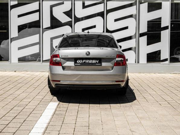 Skoda Octavia III (A7) Рестайлинг с пробегом 2018 года, цена 1 547 000 рублей, 114258 км, лифтбек, Автокод Объявления