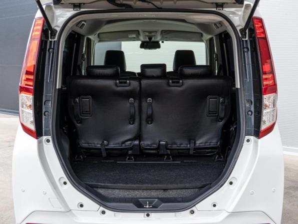 Toyota Roomy I с пробегом 2018 года, цена 1 270 000 рублей, 71228 км, микровэн, Автокод Объявления