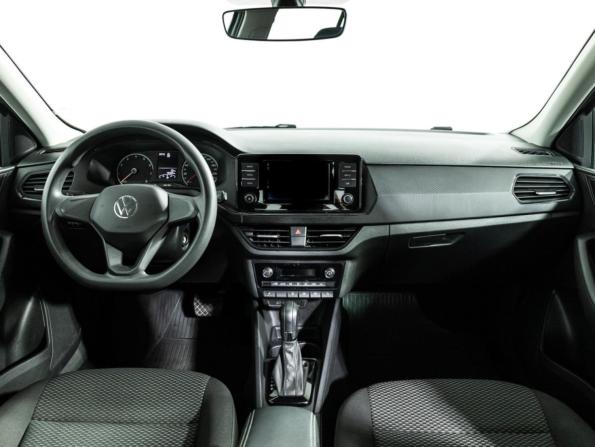 Volkswagen Polo VI с пробегом 2021 года, цена 1 560 000 рублей, 49275 км, лифтбек, Автокод Объявления
