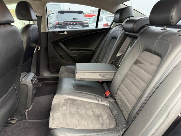 Volkswagen Passat B6 с пробегом 2010 года, цена 675 000 рублей, 263000 км, седан, Автокод Объявления