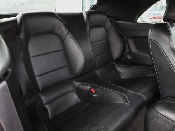 Ford Mustang VI с пробегом 2016 года, цена 2 700 000 рублей, 164198 км, кабриолет, Автокод Объявления