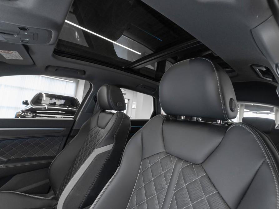 Audi Q3 II (F3) Москва  - изображение 10
